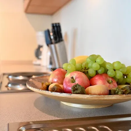 Apartment Ferienwohnung-12-fuer-6-personen-strandnah-in-sellin-auf-ruegen-villa-celia-wlan-sauna *